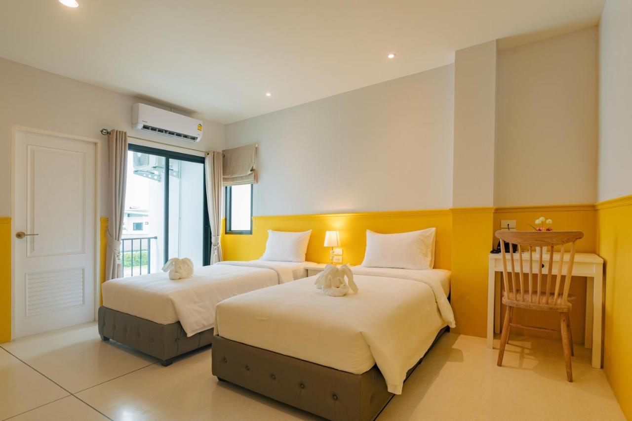 Chanita Hotel Chumphon Buitenkant foto